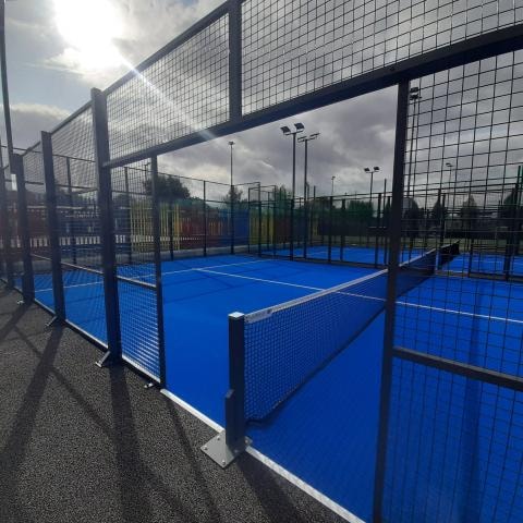 dlr Leisure Meadowbrook padel court